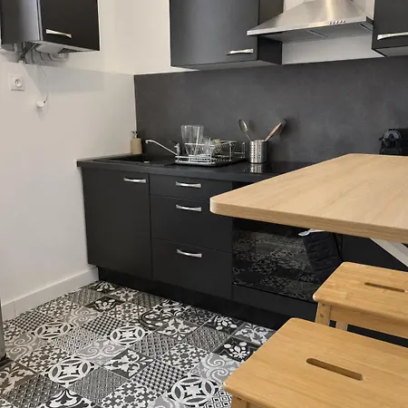 Le Carnus - Grand T3 - Centre *